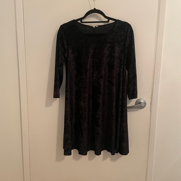 A Line Velvet Mini Dress - Picture 5 of 10